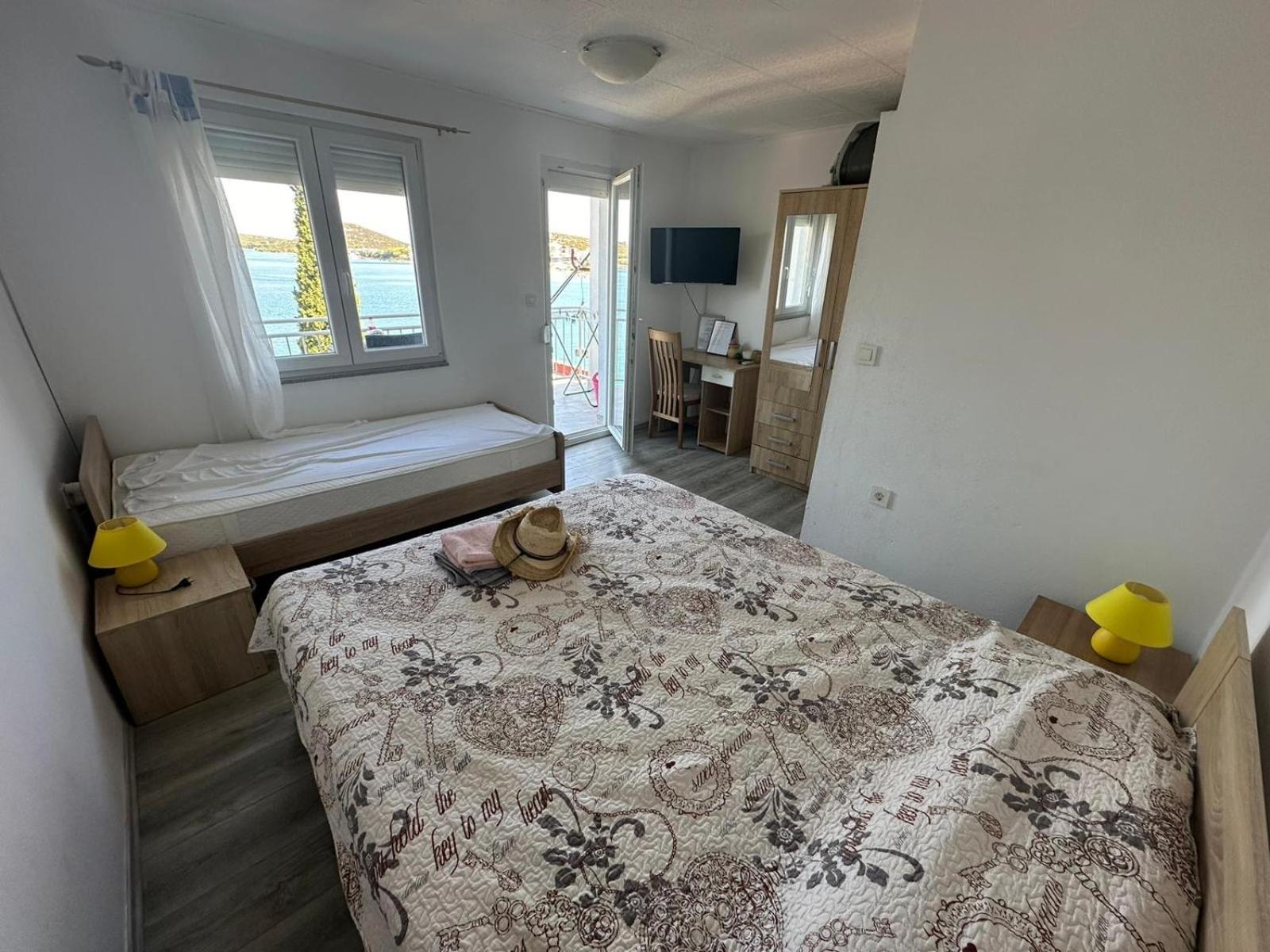 Apartment Mip Tisno Εξωτερικό φωτογραφία